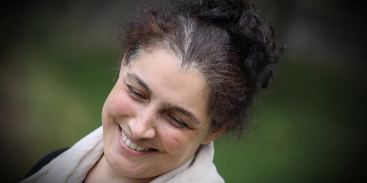 زنان مبارز در کشمکش جنگ و صلح