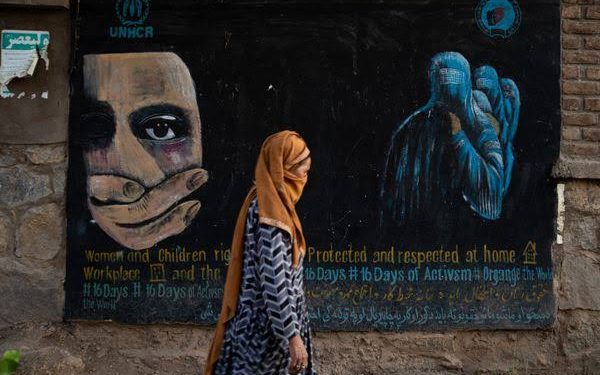 بررسی وضعیت سلامت روانی خانم ها در افغانستان